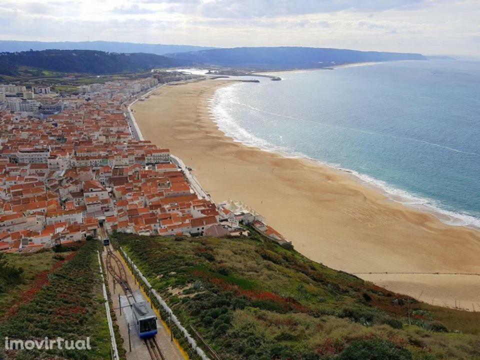 Casal Riquezo T2-1.o- Serra Da Pescaria - Hébergement de vacances Nazaré